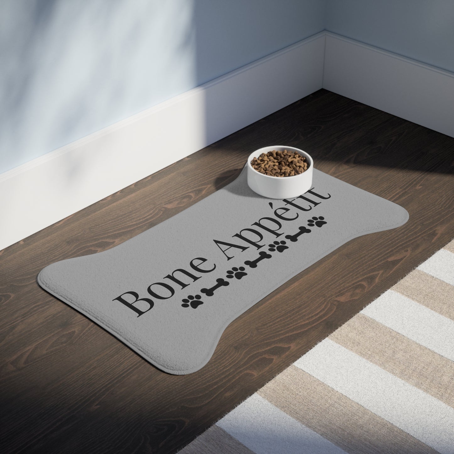 'Bone Appétit' Feeding Mat